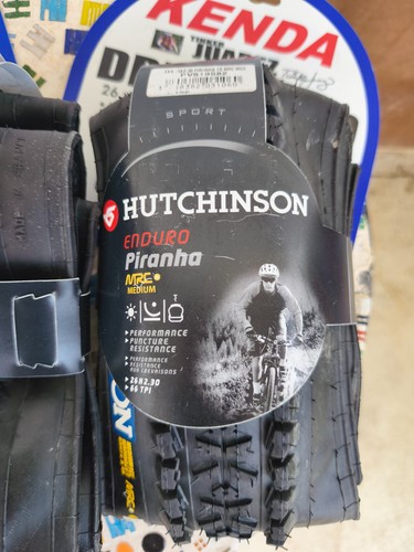 Hutchinson enduro piranha - hutchinson,